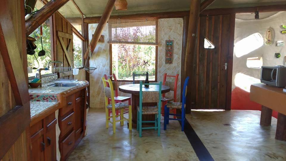 プライア・ド・ローザ Casa Ombakヴィラ エクステリア 写真