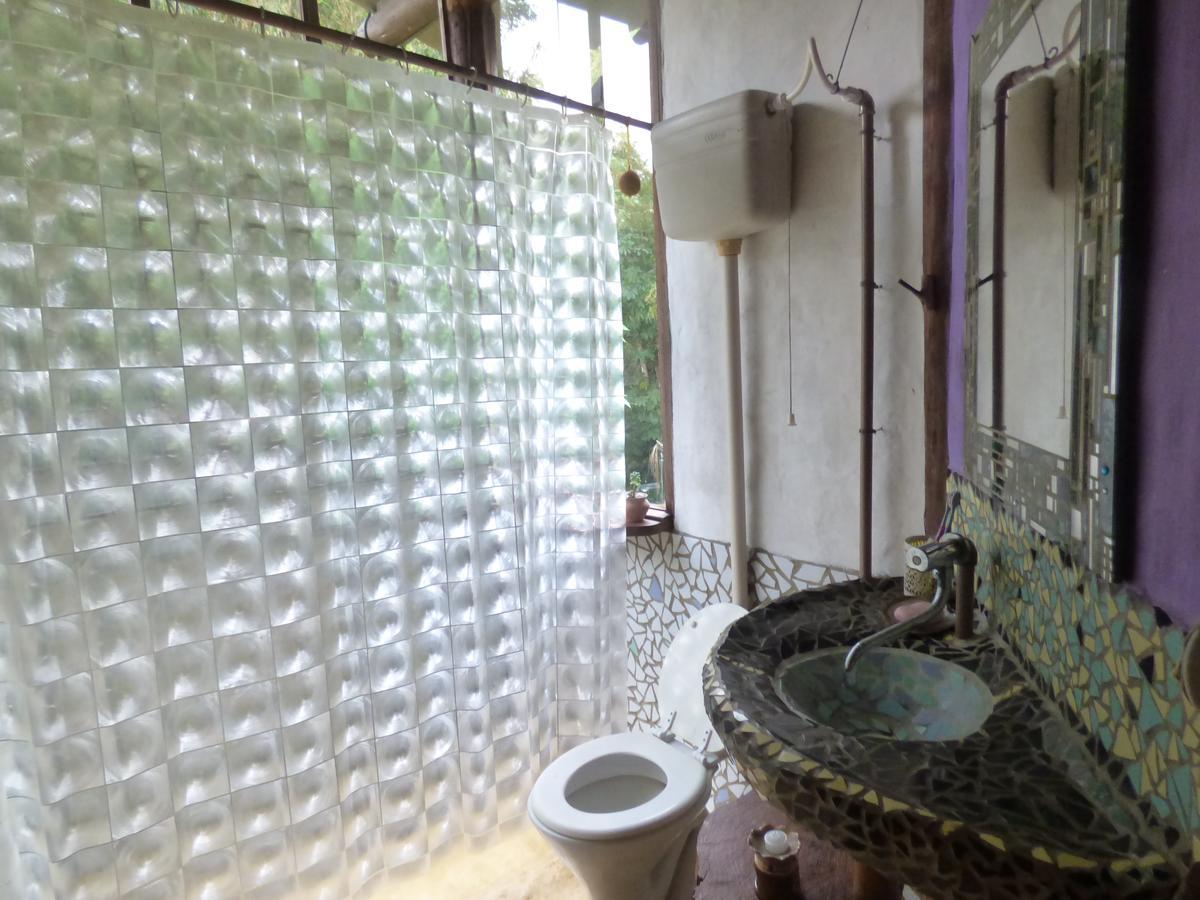 プライア・ド・ローザ Casa Ombakヴィラ エクステリア 写真